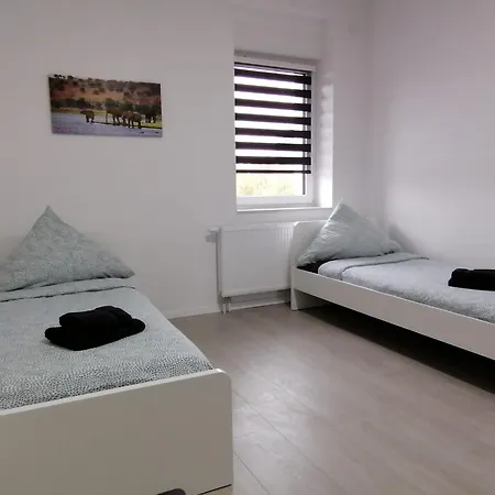 Estrella24 Living Namibia הרנה