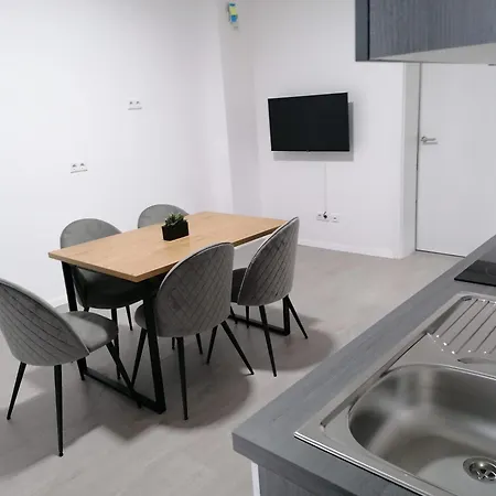 Estrella24 Living Namibia * הרנה